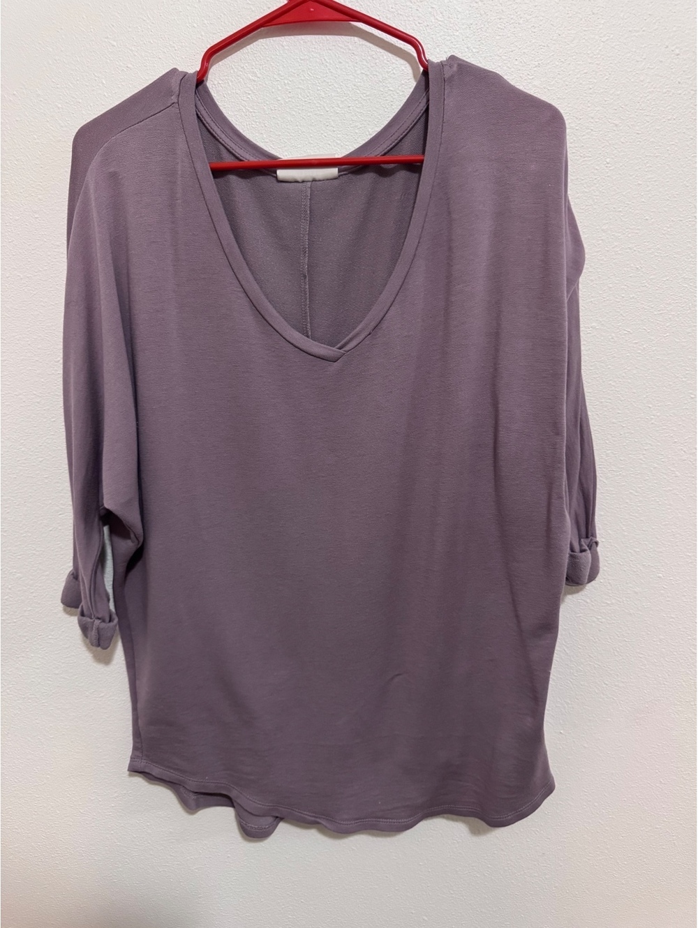 Ivoire Lavender Purple V-Neck Long Sleeve Top Size Large